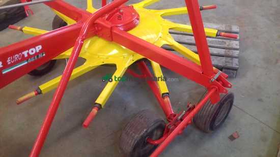 Rastrillo - Pöttinger EUROTOP 461N