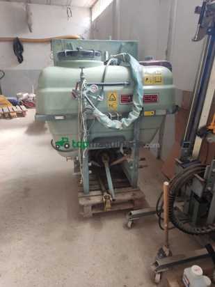 Pulverizador suspendido Saher 500 litros