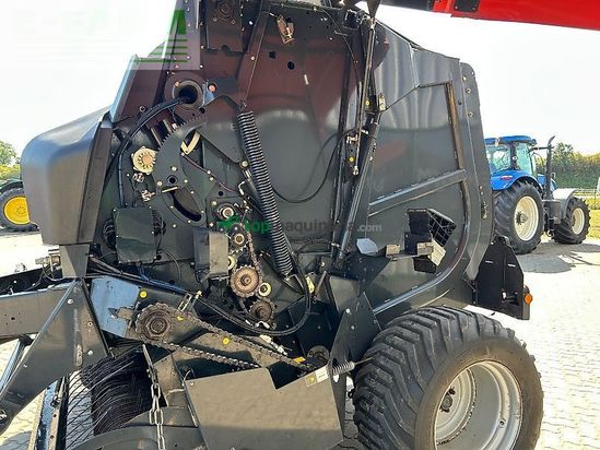 Empacadora gigant - Kuhn - vb 2190