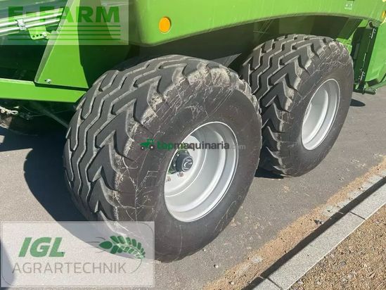 Empacadora gigant - Krone - big pack 1270 vc v-knoter