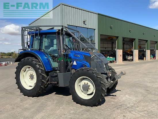 Tractor agrícola - Valtra - n123 versu forestry tractor (st27268)