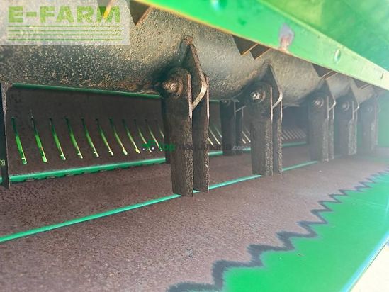 Cosechadora de Cereal - John Deere - t 560