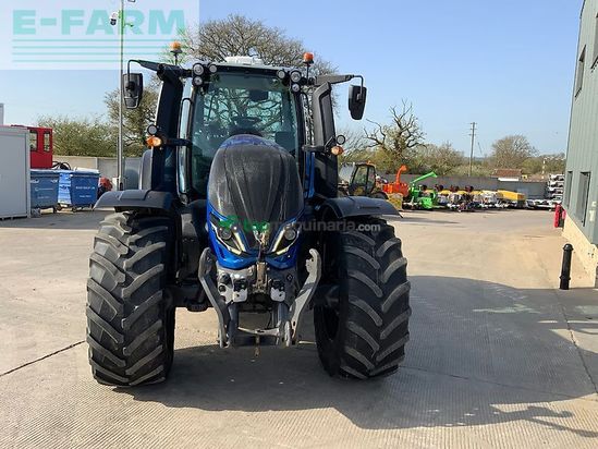 Tractor agrícola - Valtra - t175 versu tractor (st26261)
