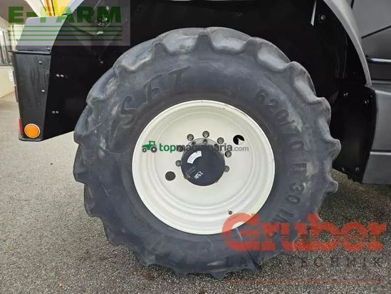 Cosechadora de Cereal - New Holland - fr 650