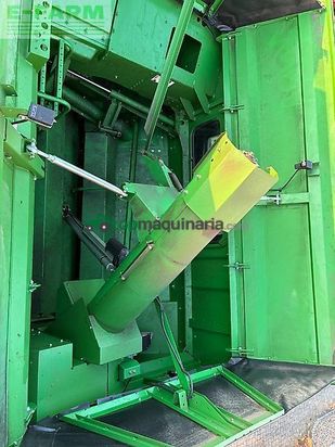 Cosechadora de Cereal - John Deere - t 670 i raupe