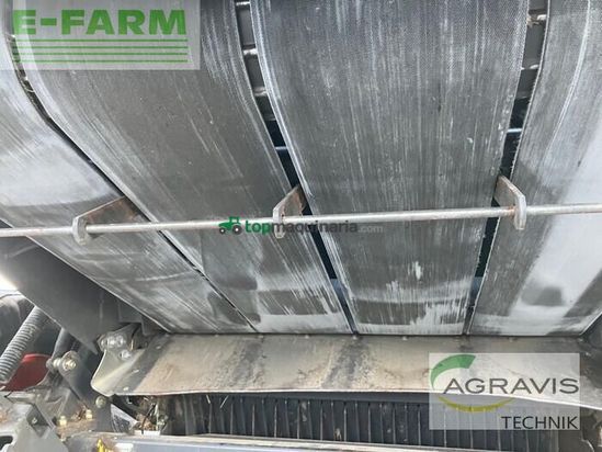 Empacadora gigant - Claas - variant 465 rc pro