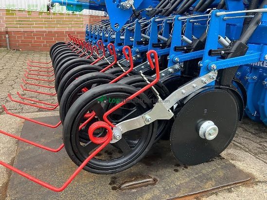 Sembradora - Lemken - zirkon 8/300 & saphir 9/300