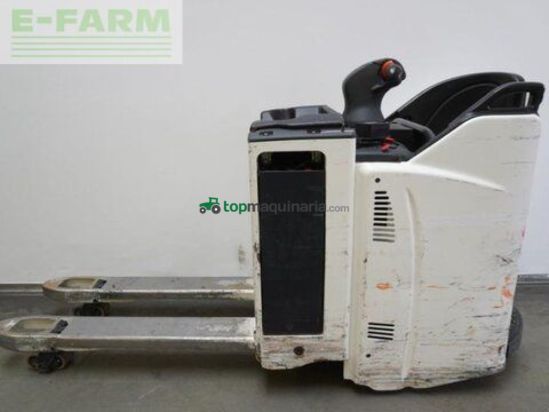 Elevadora - Linde - t 30 sp 131