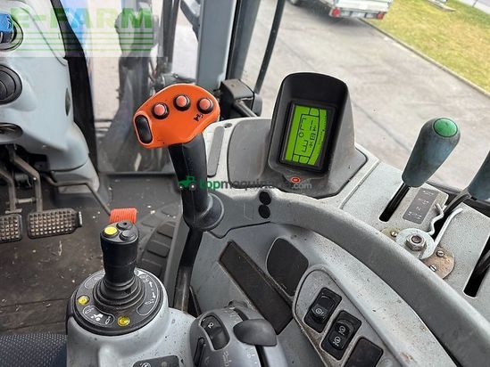 Tractor agrícola - New Holland - t 7.165 s range command S