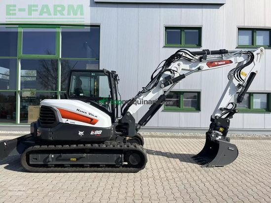 Excavadora - Bobcat - e88