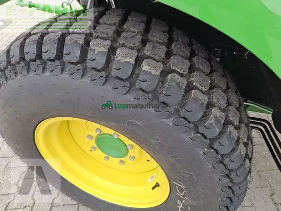 Tractor agrícola - John Deere - 3046r