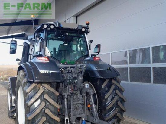 Tractor agrícola - Valtra - q305