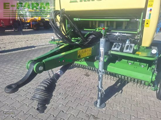 Empacadora gigant - Krone - comprima v 150 xc 17 messer