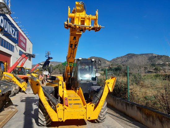 JCB 540.180