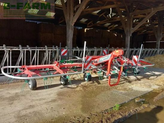 Henificador - Kverneland - 8568