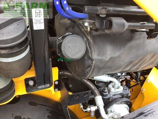 Telescopica - JCB - tm 220