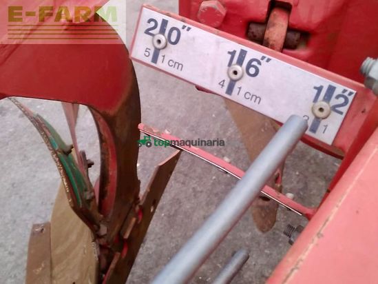 Arado - Kverneland - eg 85-300 + packomat s