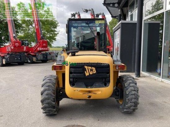 Elevadora - JCB - 940-4