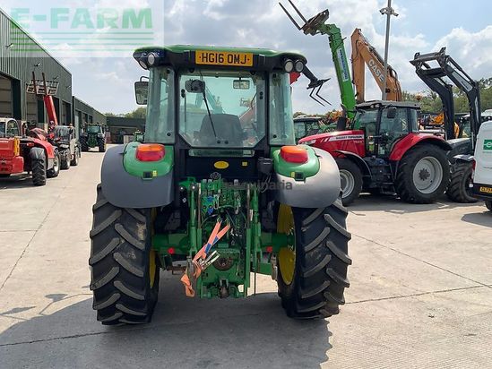 Tractor agrícola - John Deere - 6110mc tractor (st26631)