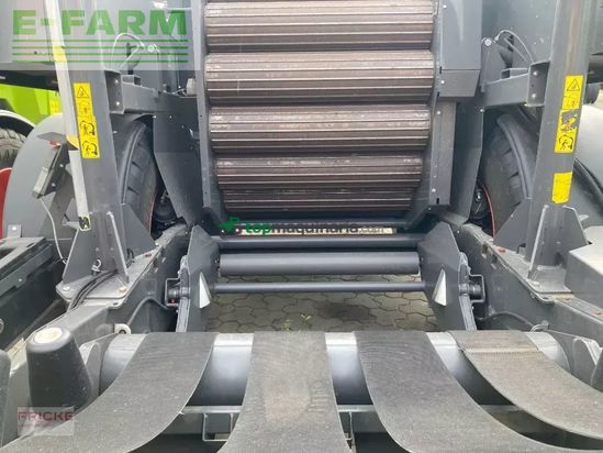 Empacadora gigant - Claas - rollant 454 uniwrap