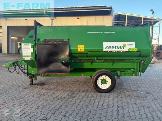 Remolqu esparcidor - Keenan - 140