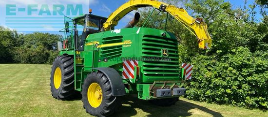 Cosechadora de Cereal - John Deere - 7500