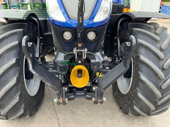 Tractor agrícola - New Holland - t7.225 blue power tractor (st26639)