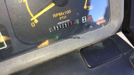 Tractor agrícola - John Deere - 5515F