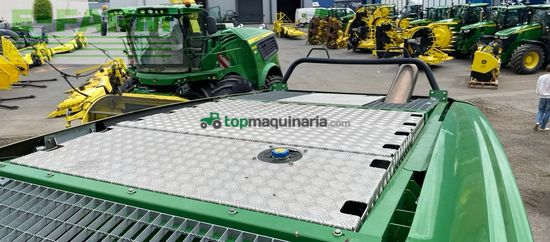 Cosechadora de Cereal - John Deere - 8700