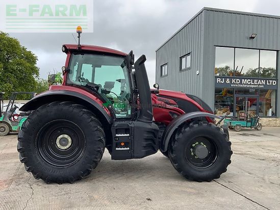 Tractor agrícola - Valtra - t174 versu unlimited tractor (st26322)