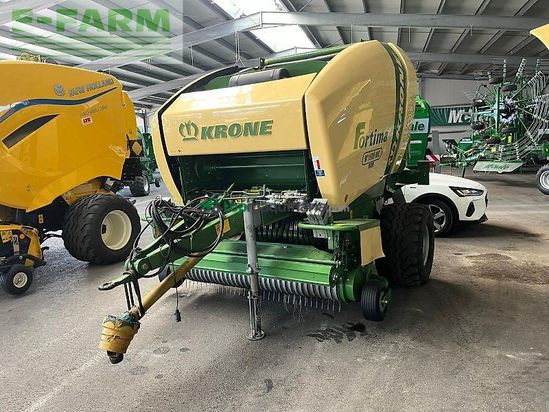 Empacadora gigant - Krone - kr 1500 mc