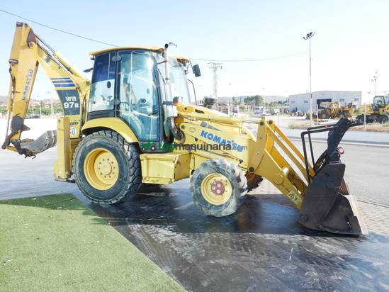 Retroexcavadora - Komatsu WB97R-5