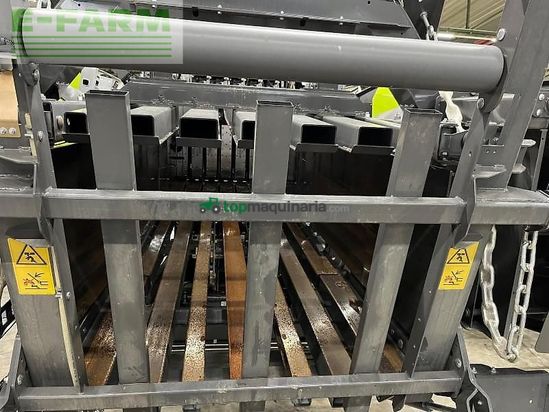Empacadora gigant - Claas - quadrant 5300 fc t+st
