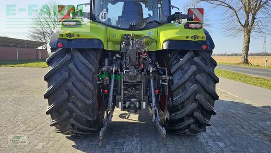 Tractor agrícola - Claas - arion 660 cmatic