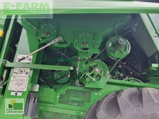 Cosechadora de Cereal - John Deere - t550