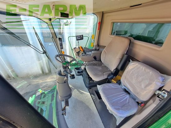 Cosechadora de Cereal - John Deere - W650