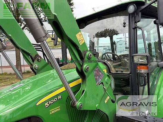 Tractor agrícola - John Deere - 5100 r