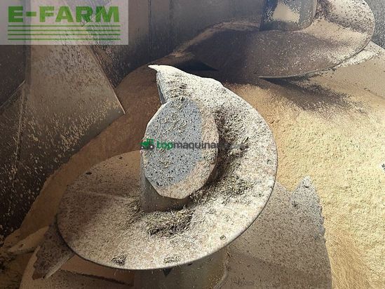 Remolqu esparcidor - JF Stoll - feeder vm 14