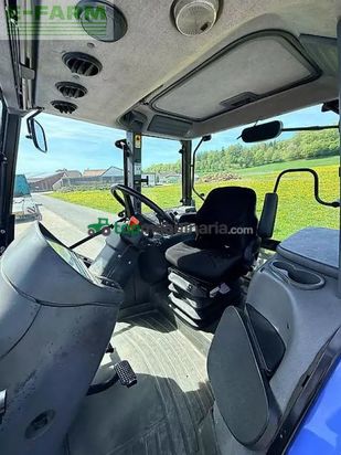 Tractor agrícola - New Holland - tm 135