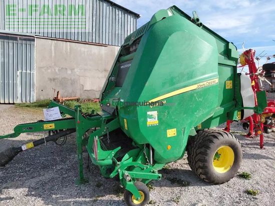 Empacadora gigant - John Deere - v 461 m rc 13 filet