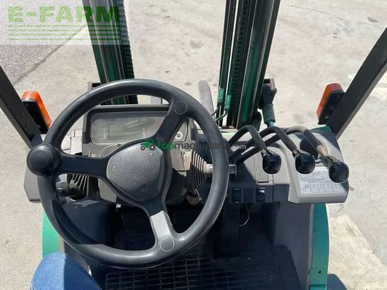 Elevadora - Mitsubishi - fg25n gasstapler