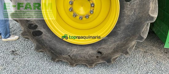 Cosechadora de Cereal - John Deere - 8300