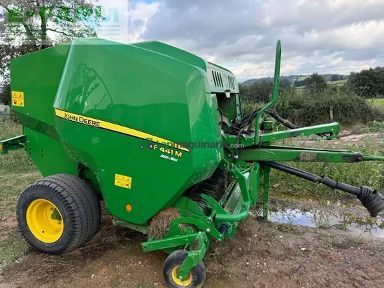 Empacadora gigant - John Deere - f441m