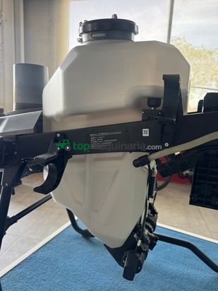 DRONE DJI AGRAS T50 TRATAMIENTO CULTIVOS