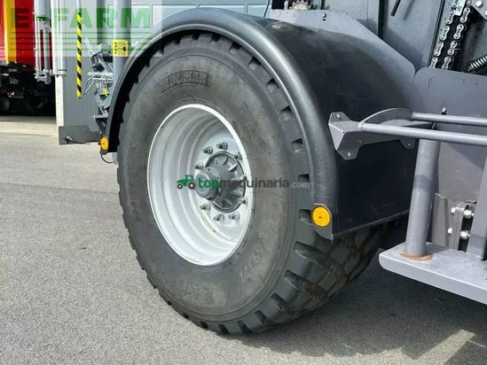 Empacadora gigant - Maschio - mondiale 120 combi met foliebinding