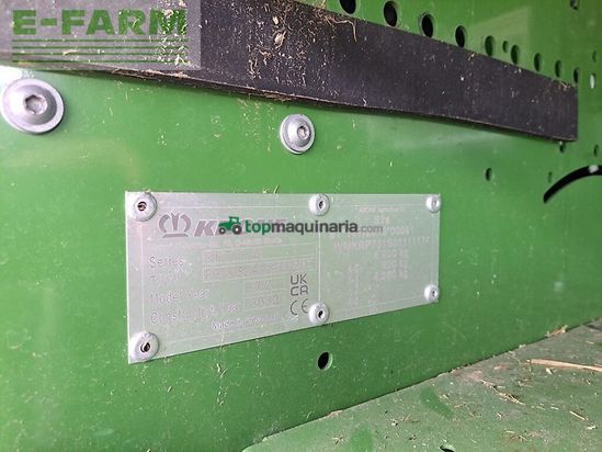 Empacadora gigant - Krone - comprima v 180 xc