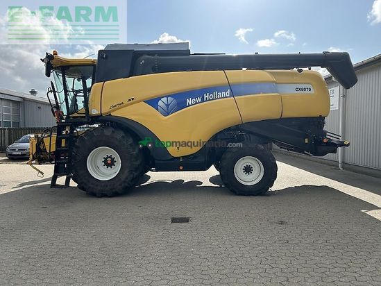 Cosechadora de Cereal - New Holland - cx 8070