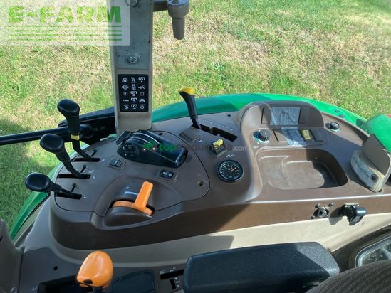 Tractor agrícola - John Deere - 5820