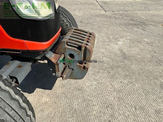 Tractor agrícola - Kubota - m7040 hydraulic shuttle tractor (st27188)