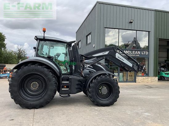 Tractor agrícola - Valtra - t254 versu unlimited tractor (st27246)